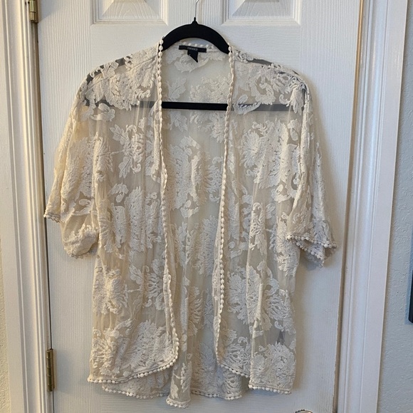 Boho Forever 21 White Lace Kimono Blouse - Picture 1 of 5